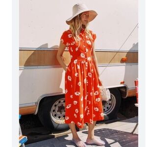 Lisa Says Gah The Joan Dress Red Daisy Print Midi Button Down XS